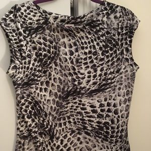 Beautiful Anne Klein top